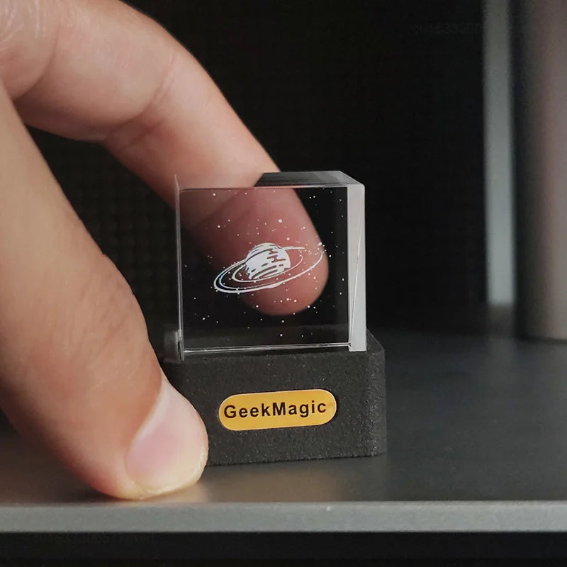 GeekMagic GIFTV Crystal