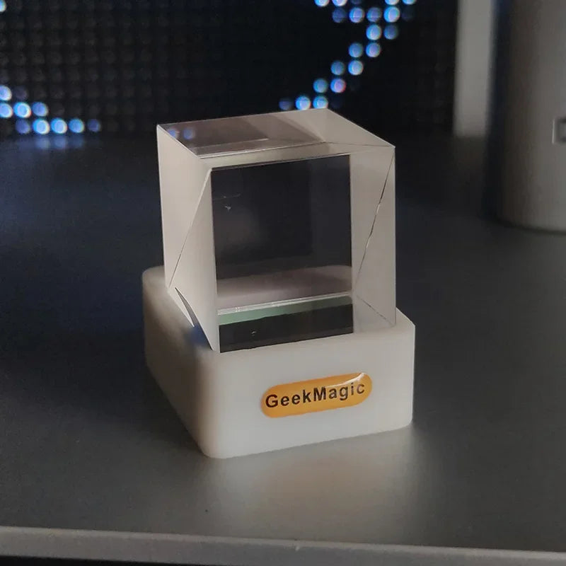 GeekMagic GIFTV Crystal